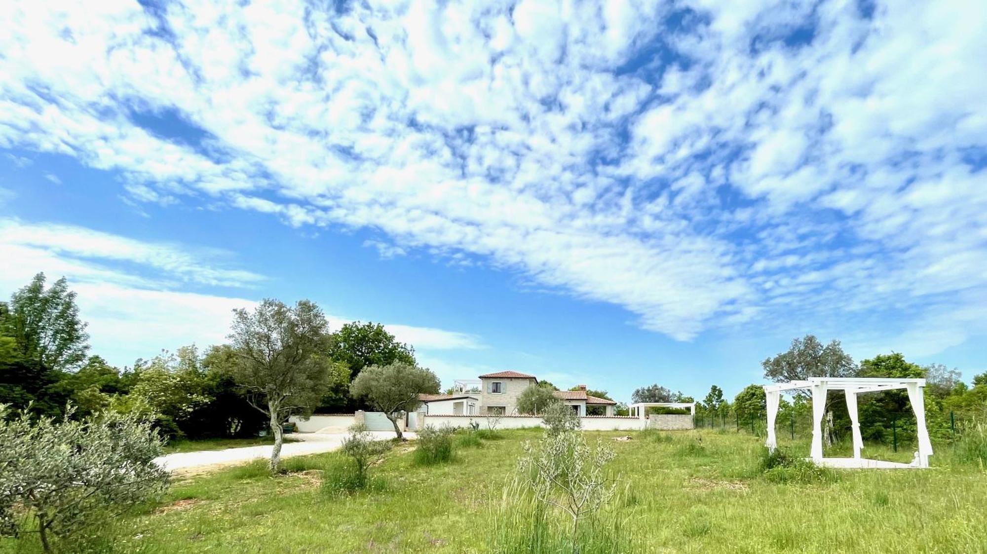 Luxury Villa In Istria - 9,000 Sqm Private Estate With Pool & Sauna, 15 Min To Sea, Near Fazana, 3 Bedrooms Jursici Ngoại thất bức ảnh