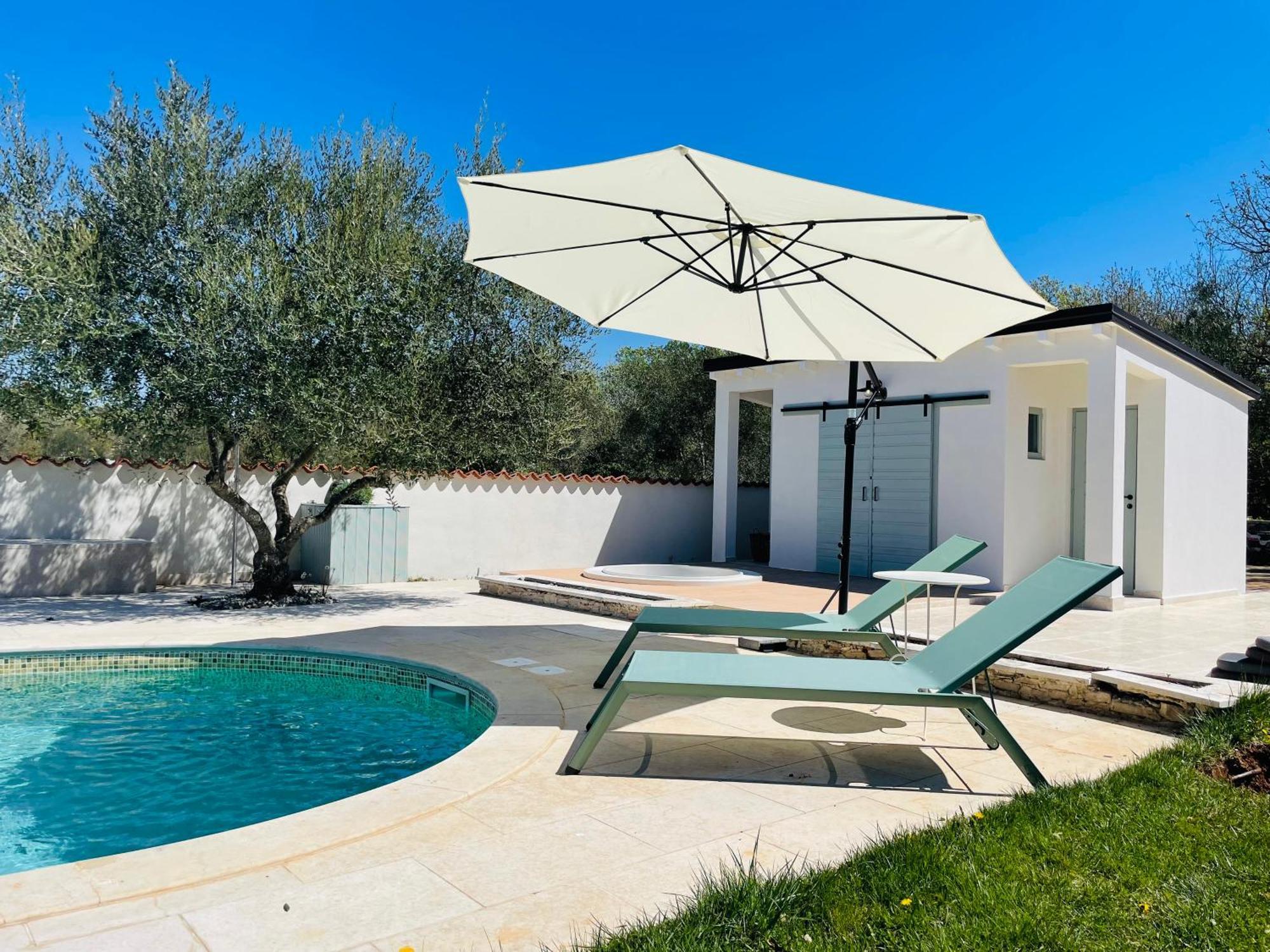Luxury Villa In Istria - 9,000 Sqm Private Estate With Pool & Sauna, 15 Min To Sea, Near Fazana, 3 Bedrooms Jursici Ngoại thất bức ảnh