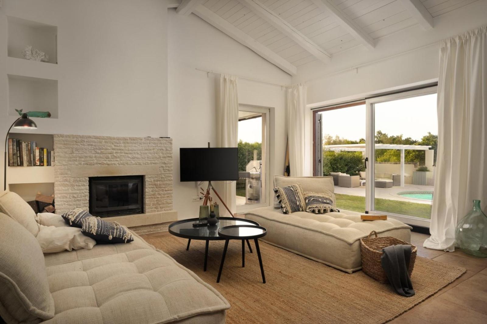 Luxury Villa In Istria - 9,000 Sqm Private Estate With Pool & Sauna, 15 Min To Sea, Near Fazana, 3 Bedrooms Jursici Ngoại thất bức ảnh
